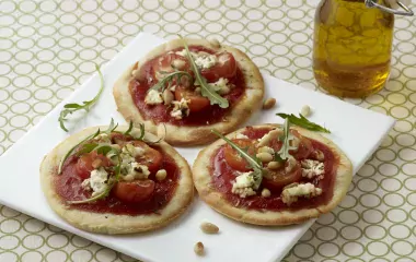 Mini pizza tomates échalote et ciboulette
