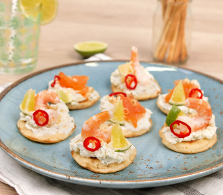 Blinis saumon crevettes