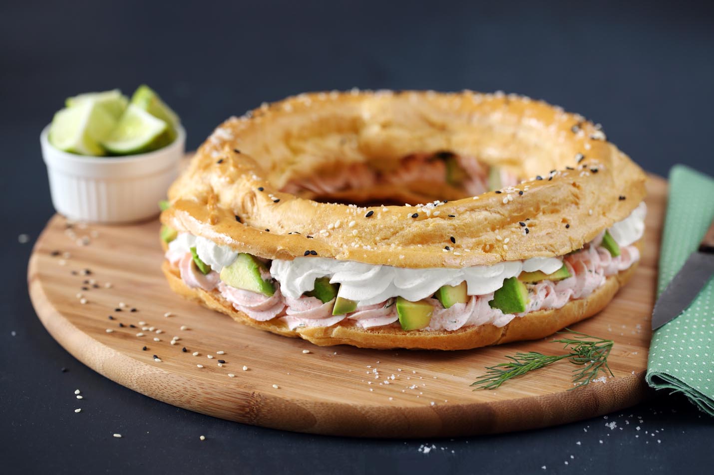 Paris-Brest salé à l'avocat et au tarama