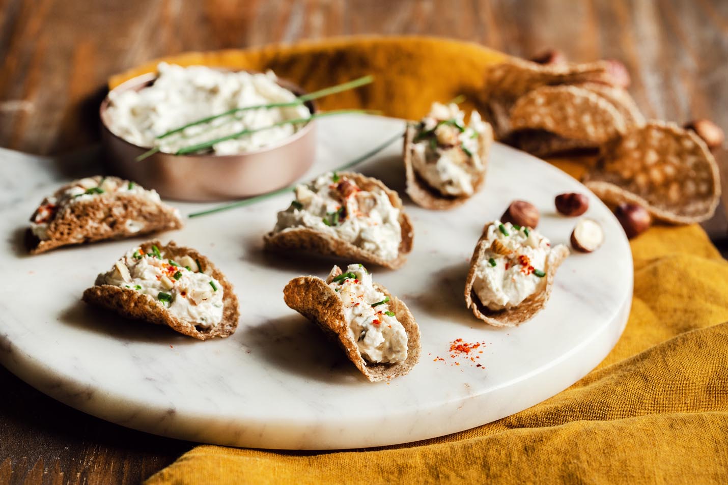 Chips de sarrasin à L’Apéro Madame Loïk au Fromage Fouetté et Thon