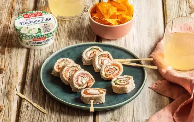 Wraps au saumon fumé, roquette et fromage fouetté