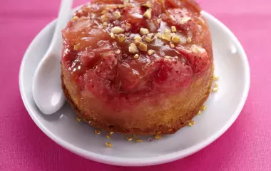 Mini gâteau renversé fraise rhubarbe