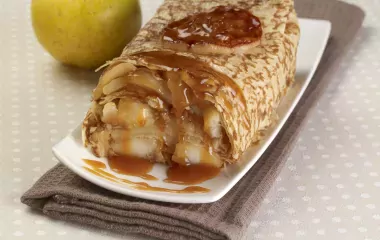 Terrine de crêpes aux pommes et caramel au beurre salé