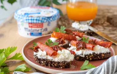 Tartines chorizo et tomates confites