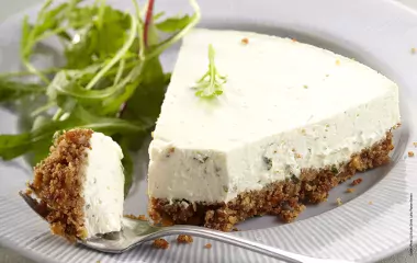 Cheesecake salé aux herbes