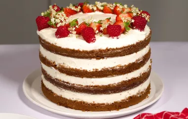 Layer Cake fraise framboise