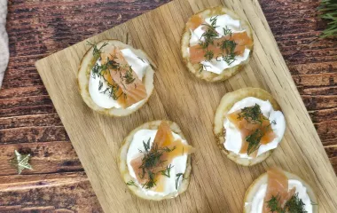 Mini blinis saumon ciboulette