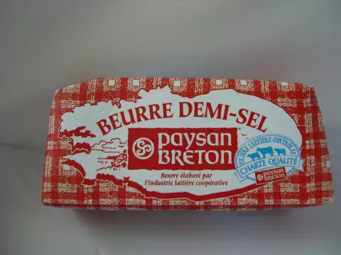 beurre moulé demi-sel Paysan Breton