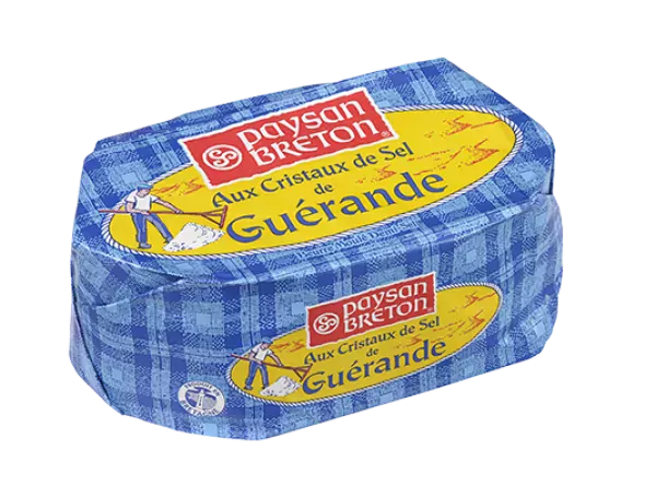 Gevormde boter met zoutkristallen uit Guérande