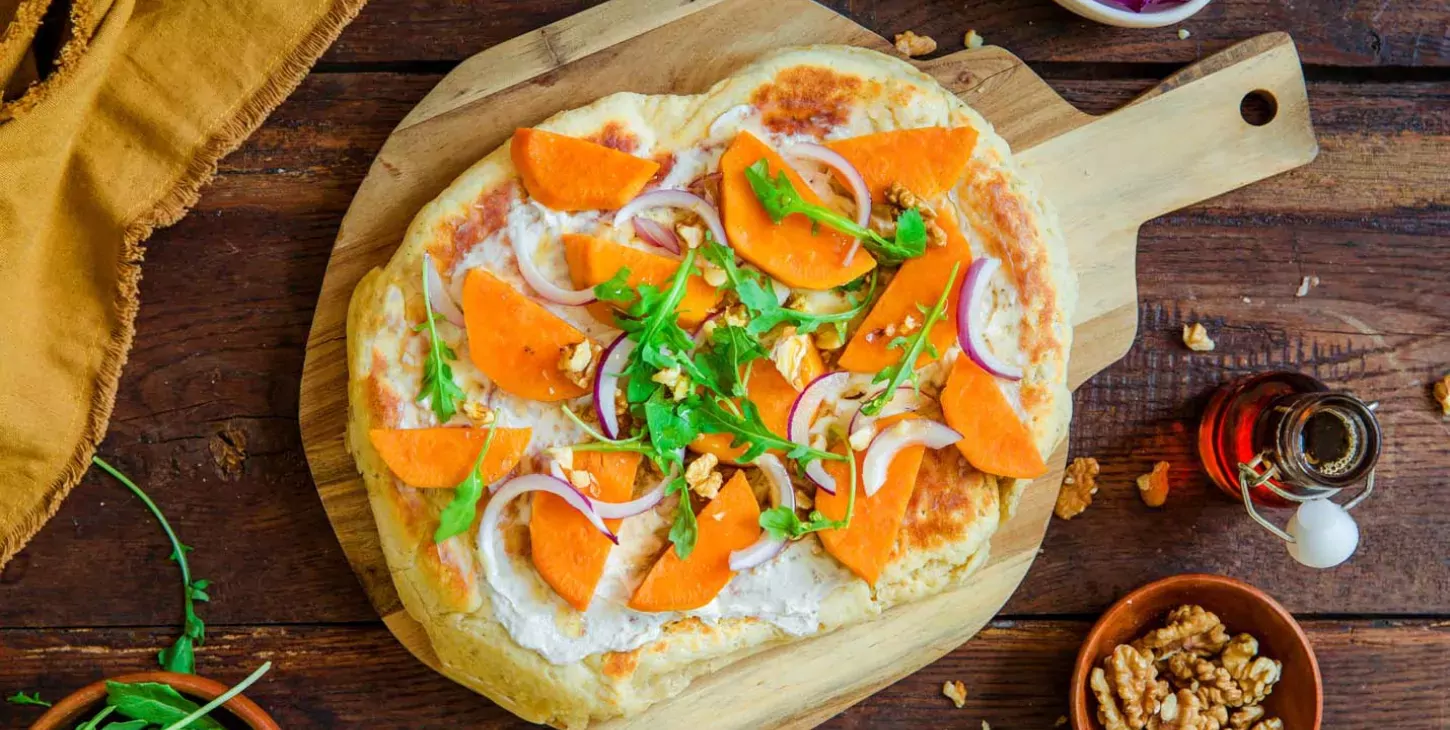 Sweet potato naan pizza with Madame Loïk Plain Whipped Cheese, Nuts and maple syrup