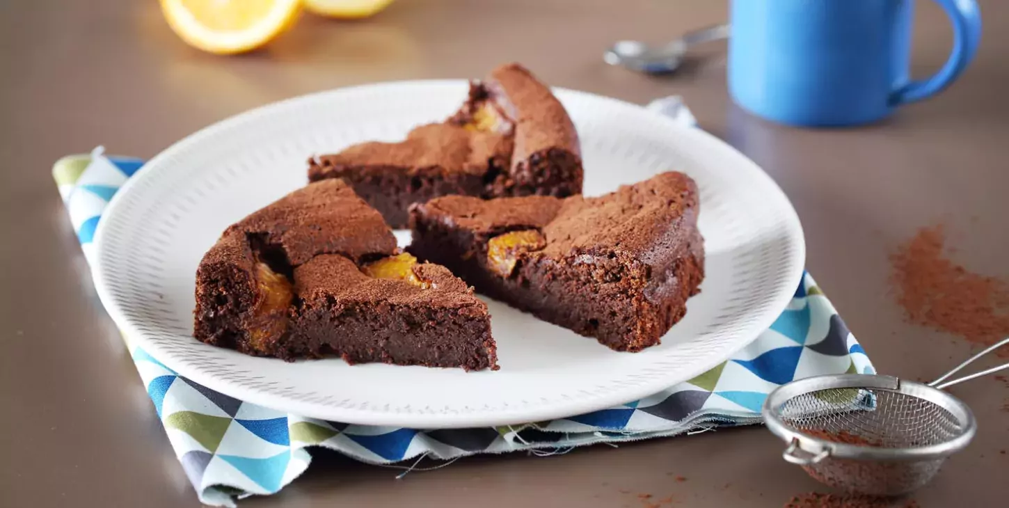 Soft Chocolate & Orange Cake