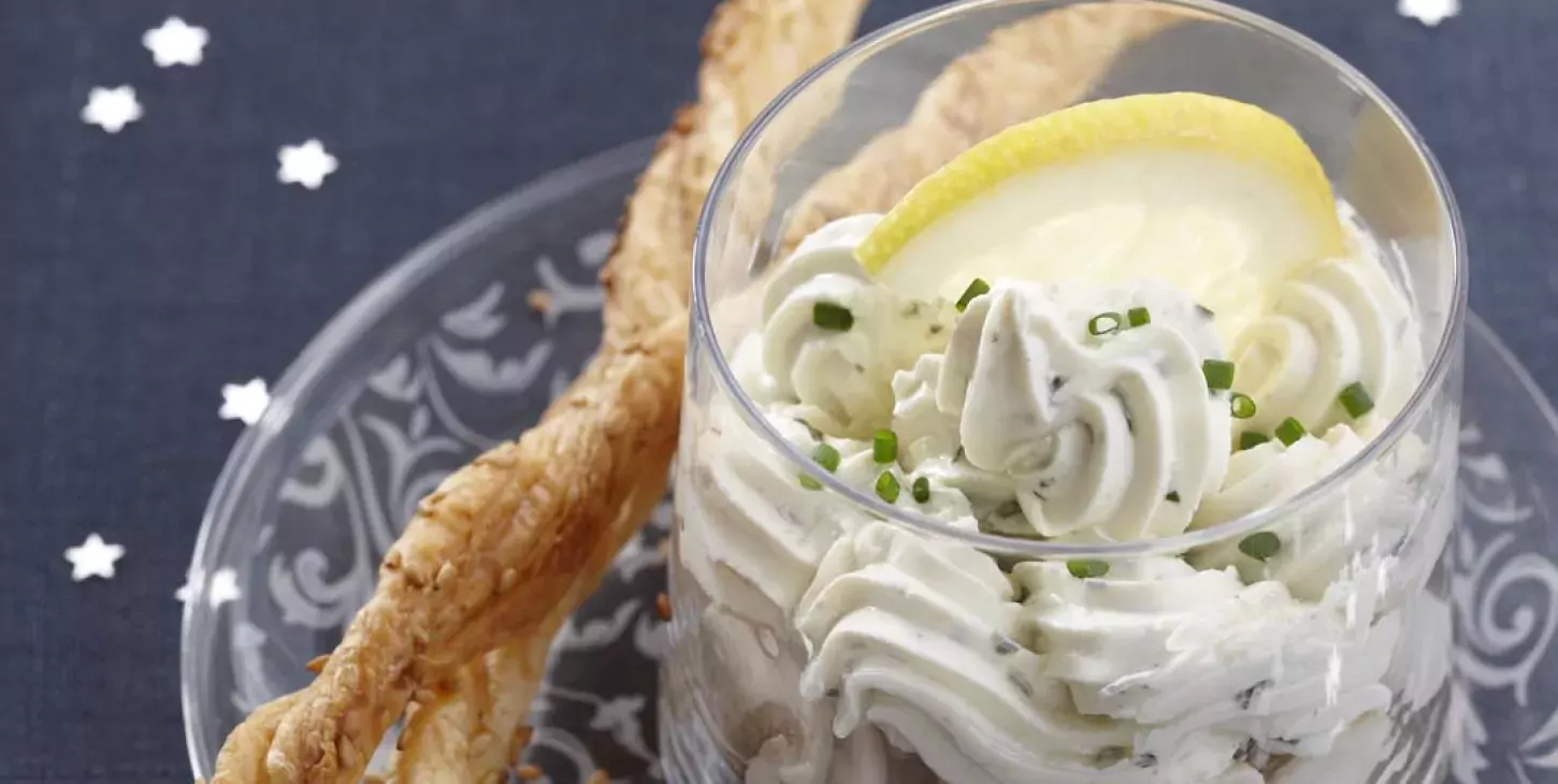 Verrine de Fromage Fouetté et champignons marinés au citron