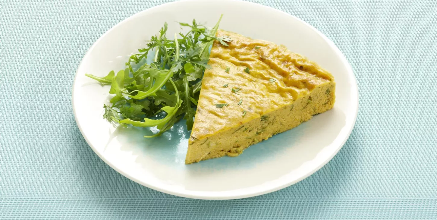 Gâteau de carottes au cumin et aux herbes