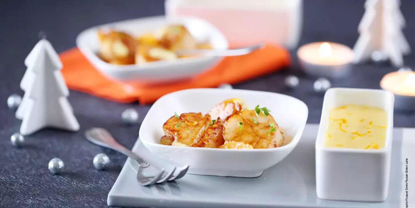 Noix de StJacques snackées, sauce hollandaise à la clémentine PAYSAN