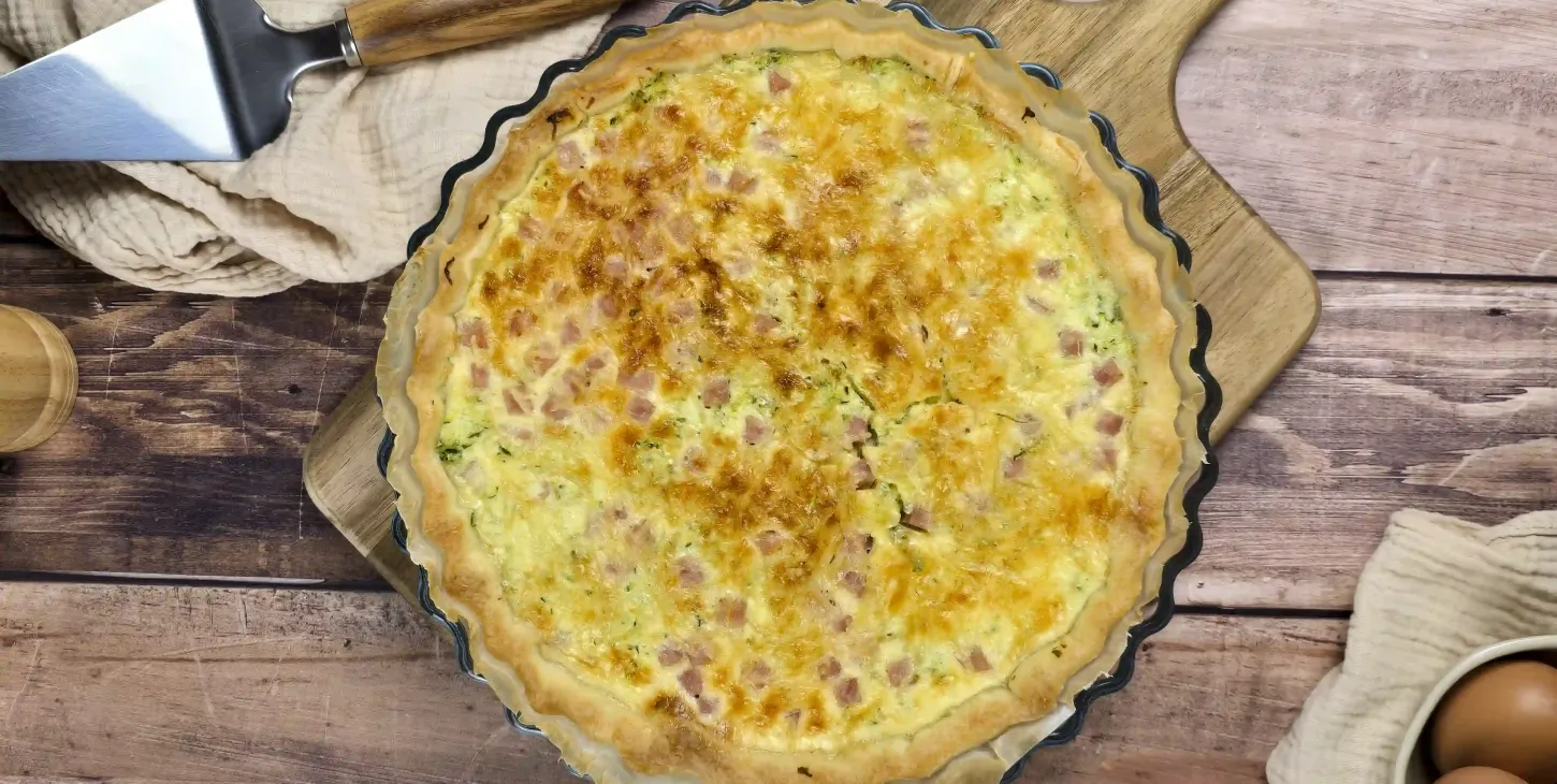Quiche courgette, jambon et emmental